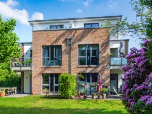 Referenz Mehrfamilien&#8203;h&#228;user 1